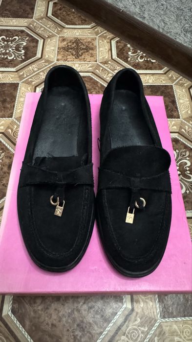 Обувь почти даром!!