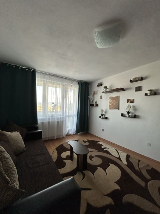 Inchiriez apartament 2 camere Brasov