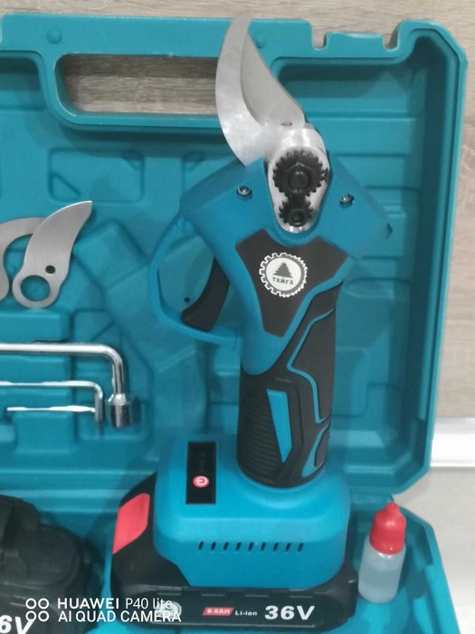 Акумулаторна ножица ТАЙГА 36v