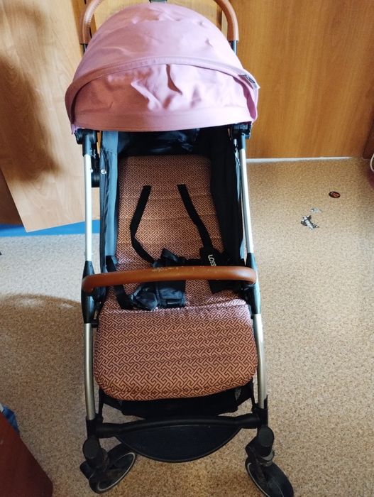 Коляска прогулочная Olsson Smart