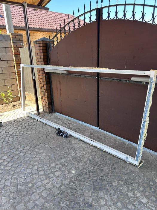 Окно, в хорошем состоянии