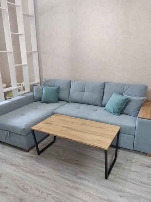 Sergeli 5, 3-metro bekati, Golden life orqasi