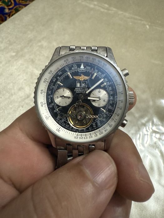 Soat breitling sotiladi