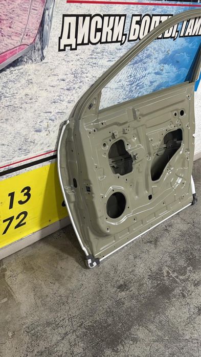 JRTOUR X70 дверь есть