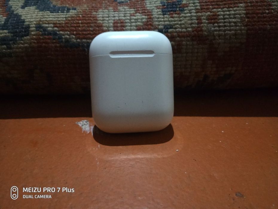 СРОЧНО Оригинал Apple AirPods 2 (Идеальный АКБ, любые проверки)