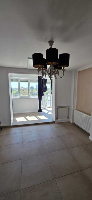 Proprietar vand apartament 4 camere Iulius Mall