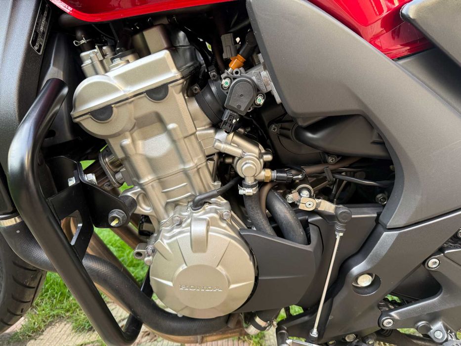 Motoyard vinde Honda CBF600 NA ABS  (se poate limita pentru A2) Rate