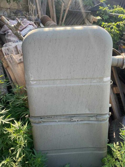 Продам бак 250 литров