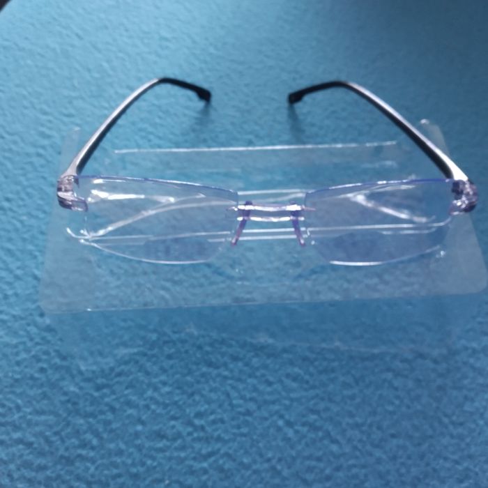 Диоптрични, очила