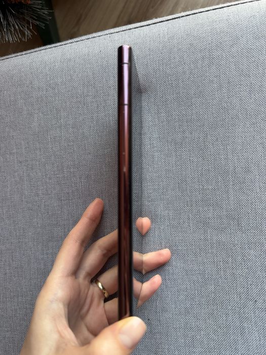 Samsung Galaxy S22 ultra Burgundy