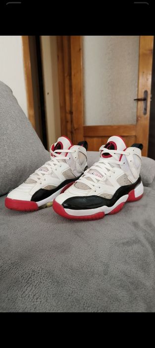 Jordan 14, mărime 43 , stare bună, ne dezlipiți, ne descusuți
