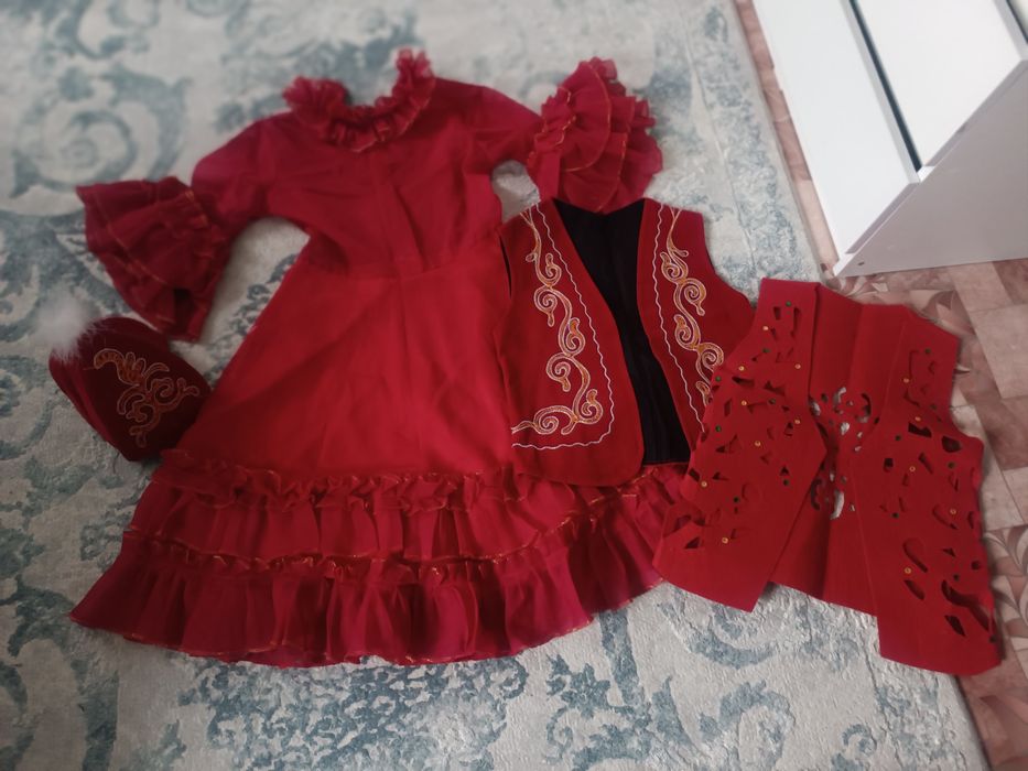 Шикарный костюм на праздники