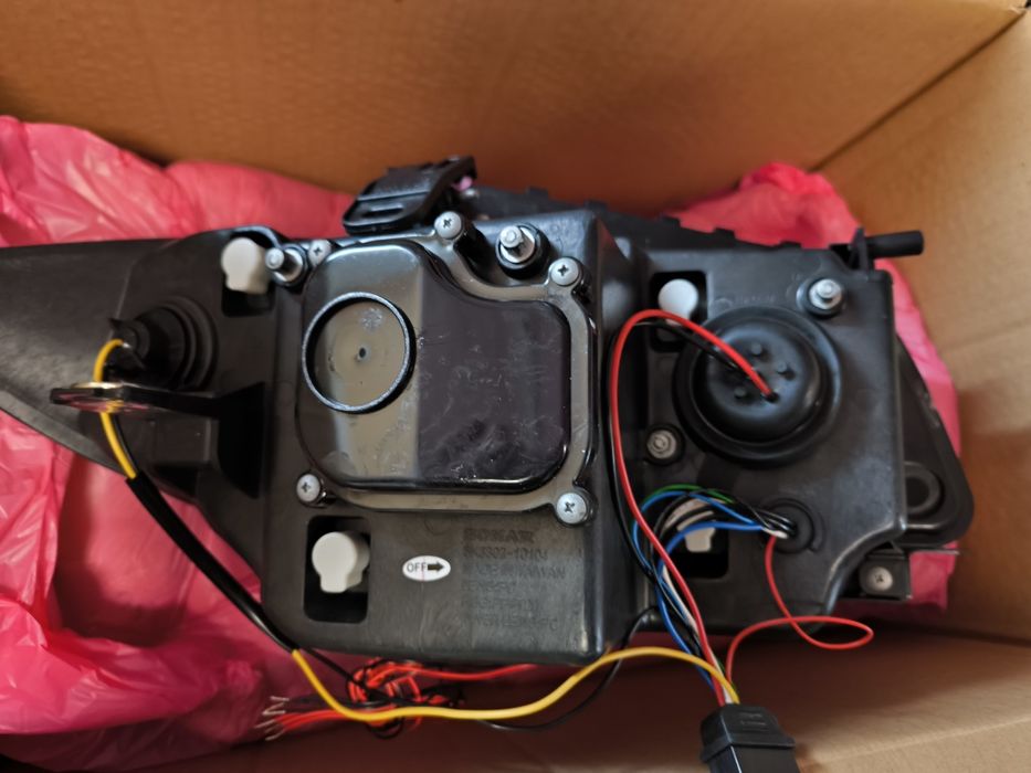 Фарове БМВ 1  Е81 Е82 Е87 Е88 ЛЕД Нови Тунинг BMW E87 E82 LED Angle ey