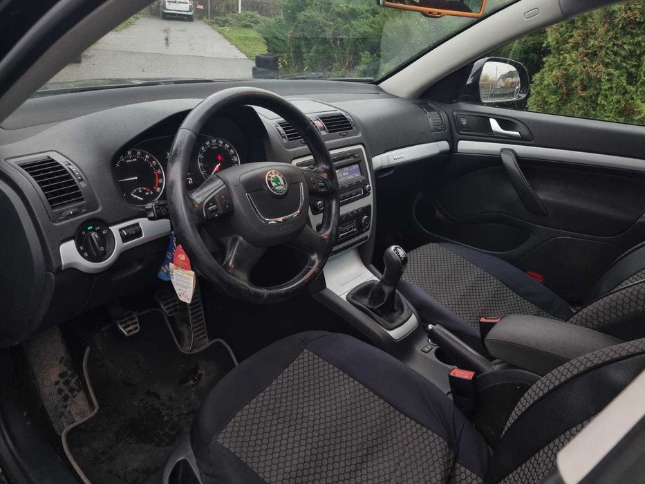 SKODA Octavia 2011 — imagine 4