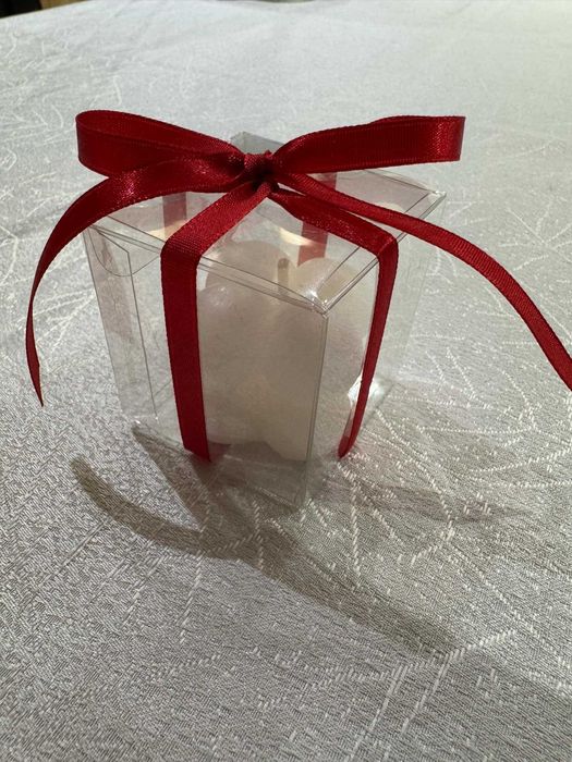 Подаръчета за гости и поводи - соеви свещи, гипсови фигурки