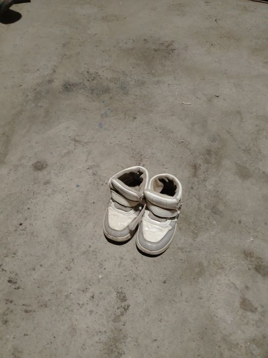 Detskiy oyoq kiyim bor bepul