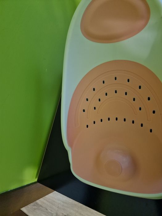 Сгъваема ортопедичма стойка за къпане на бебе