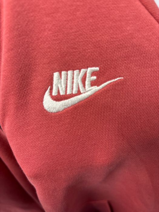Суитшърт Nike – Керемидено червен – Размер S – Оригинал