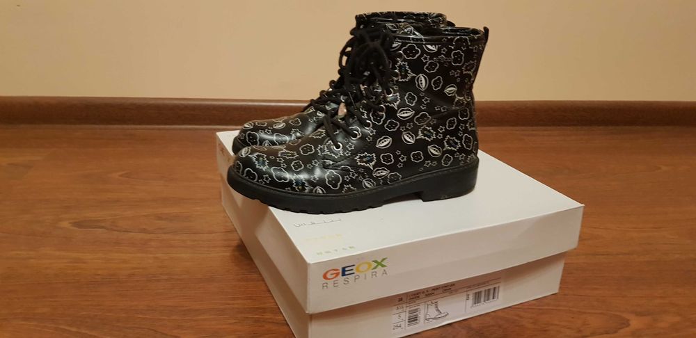 Детски кецове и боти Geox за момиче 40,39,38 и 37 номер