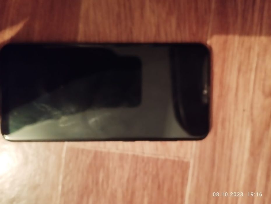 Самсунг а30         .