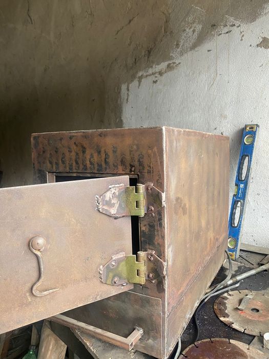 Продам буржуйку  .