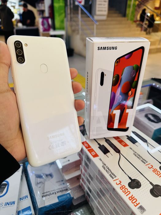 Samsung A11 Самсунг А11