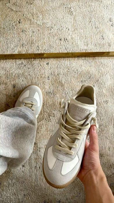 White Maison Margiela Replica
