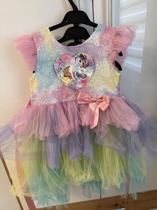 Рокли за момиче 4г- 6г