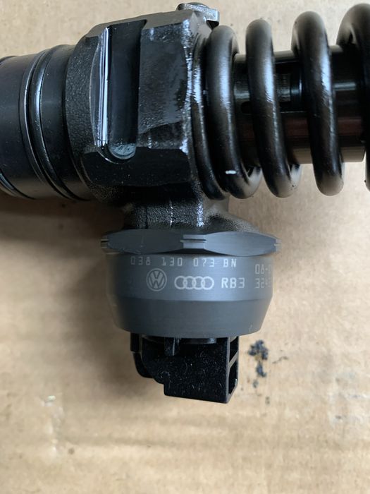 Injectoare Vw Cod CS 038 130 073BN