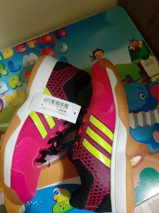 Vând Adidași Adidas