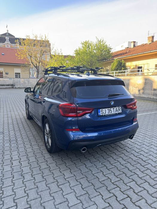 BMW X3 xDrive30d Luxury Line + M Packet