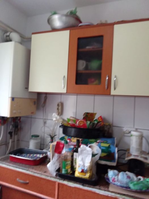 Vand Apartament ,Dragasani etaj 2