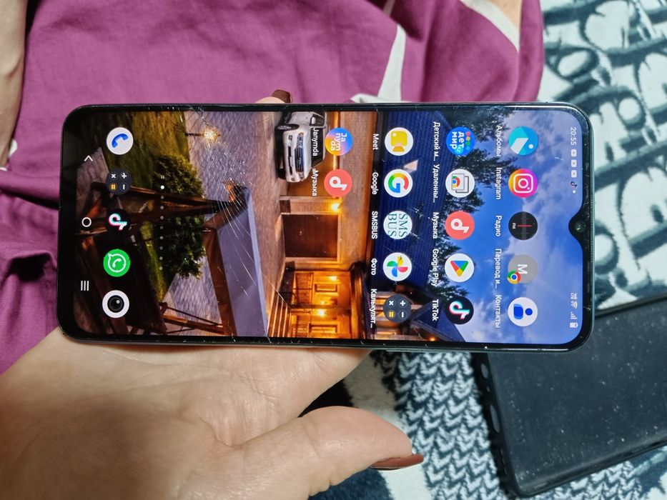 Смартфон Vivo y53s