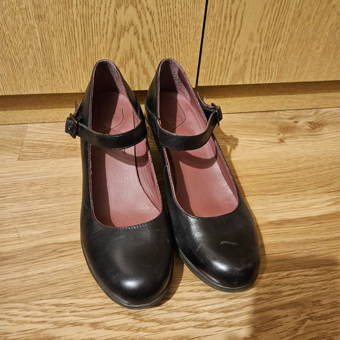 Маркови Боти и обувки, номер 41, clarks, Geox, dr. martens