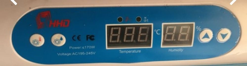 Инкубатор за 120 яйца  H-120