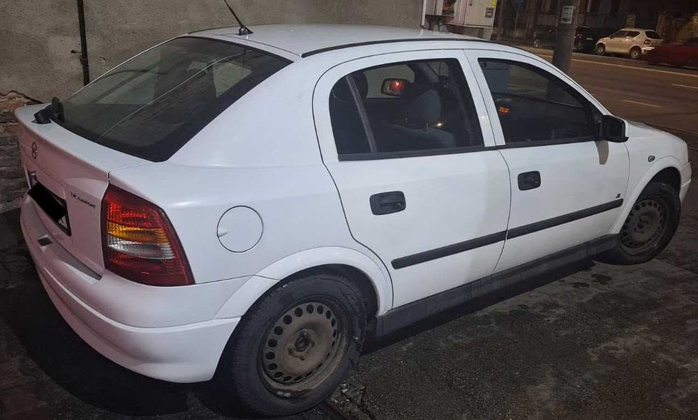 OPEL Astra 2006 — imagine 4