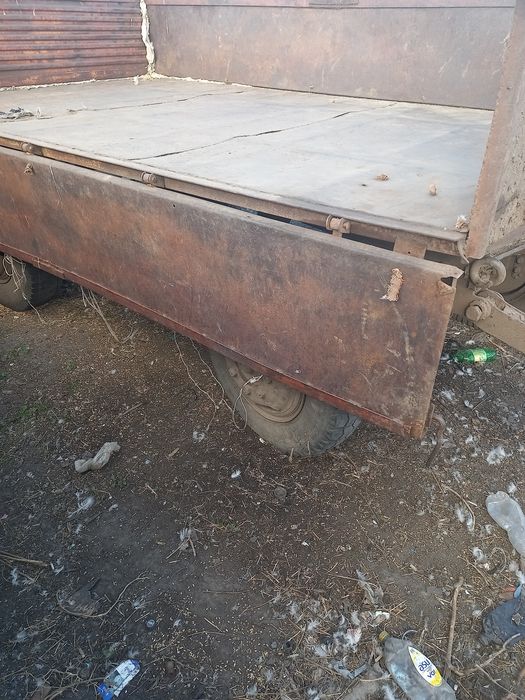 продам прицеп 2птс6