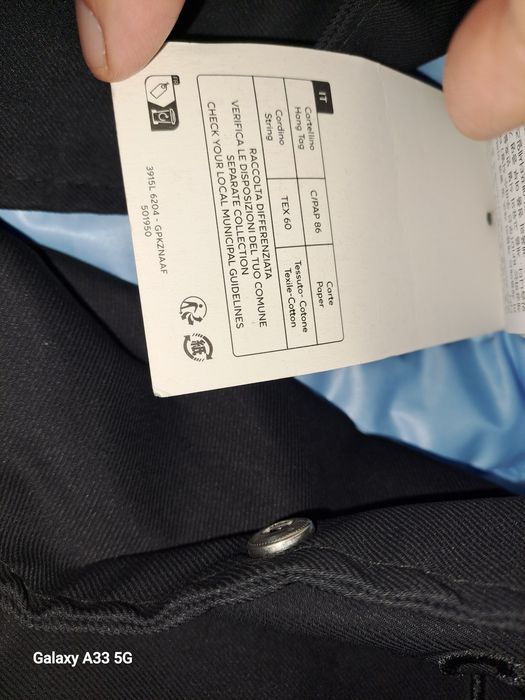 Vând jachetă bărbați cu etichetă Gucci,  mărimea S, matlasată