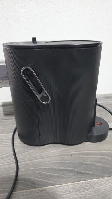 Aparat de cafea cu boabe rotunde