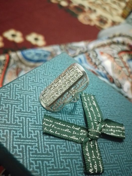 Узук кумуш сотилади тоза кумуш