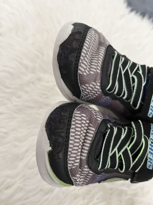 Adidasi copii Skechers cu lumini , marime 27