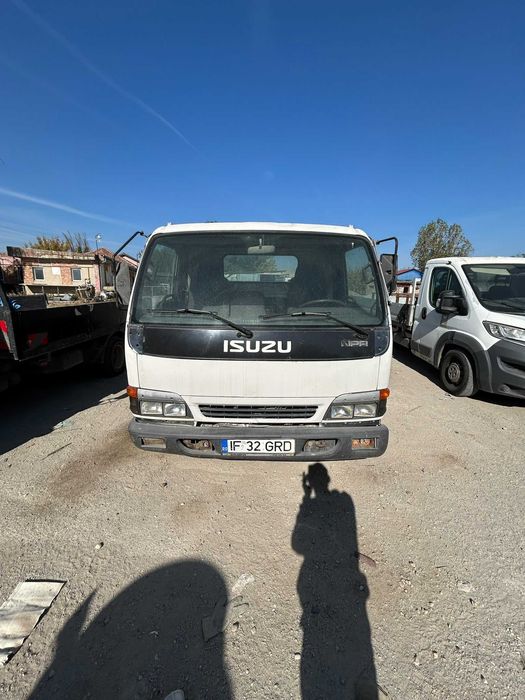 Vand autoutilitara N1 ISUZU