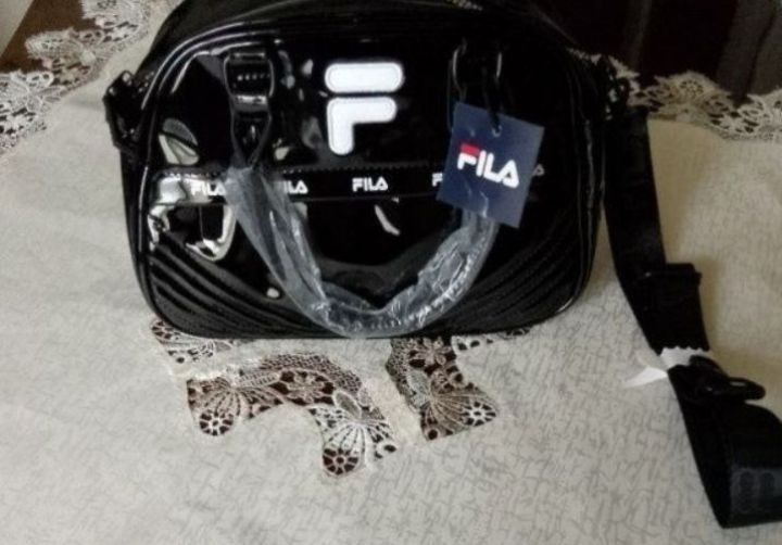 Geanta noua dama fila