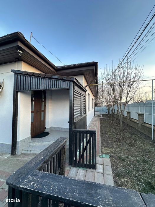 De vanzare casa la 5 minute de Roman, teren 612 mp, 93.000euro