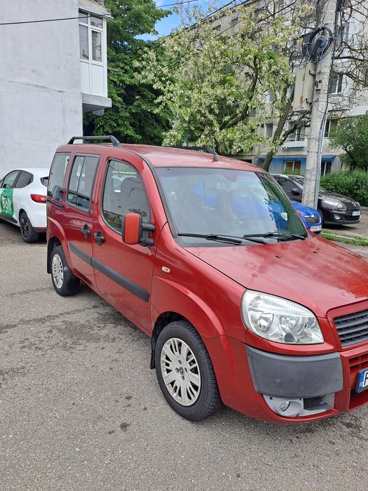 Vând Fiat Doblo 1,3 Multijet