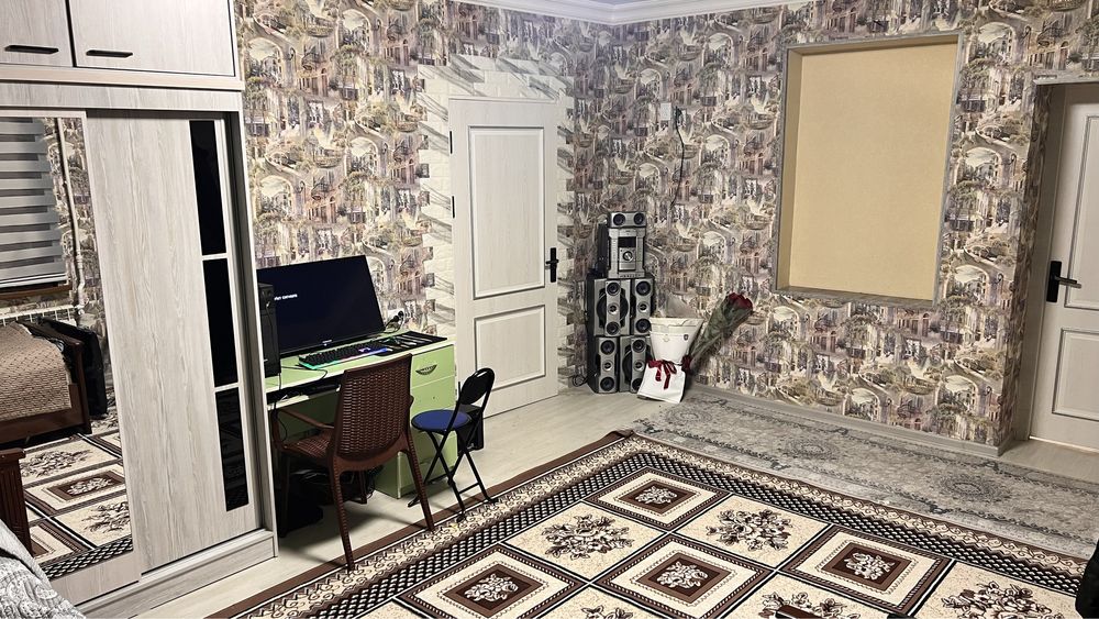 Срочно ховли сотилади 10 сотих