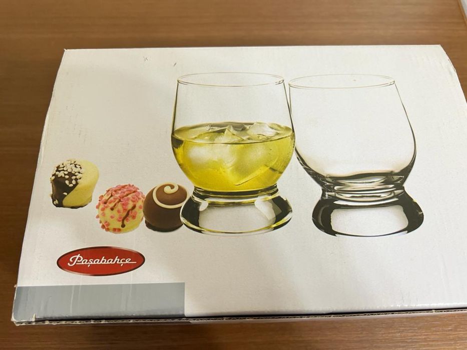 Продам стаканы.