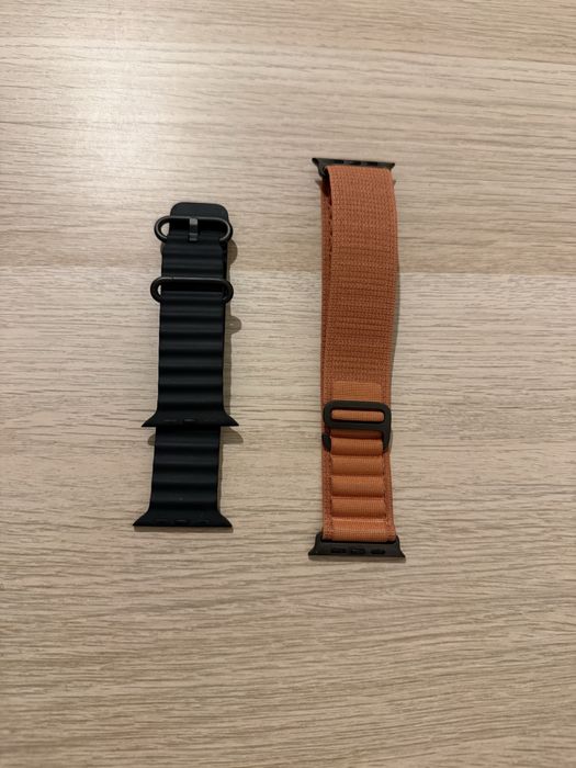 Apple Watch Ultra 2 Black Titanium Cellular