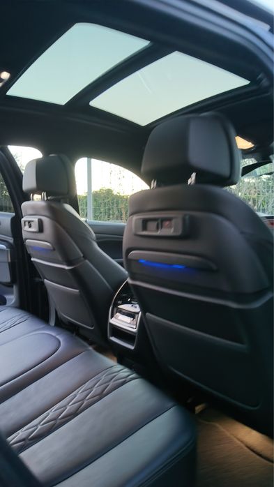 Bmw X6 M50i 530 cp