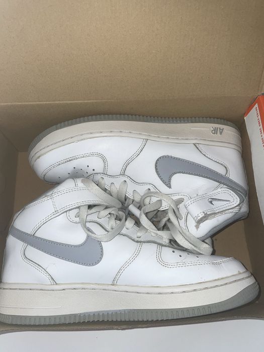 Air force 1 mid